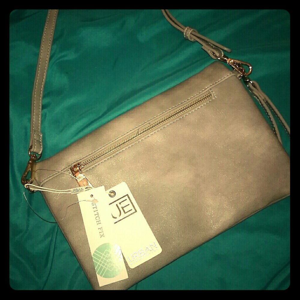 Urban Expressions Multi compartment purse